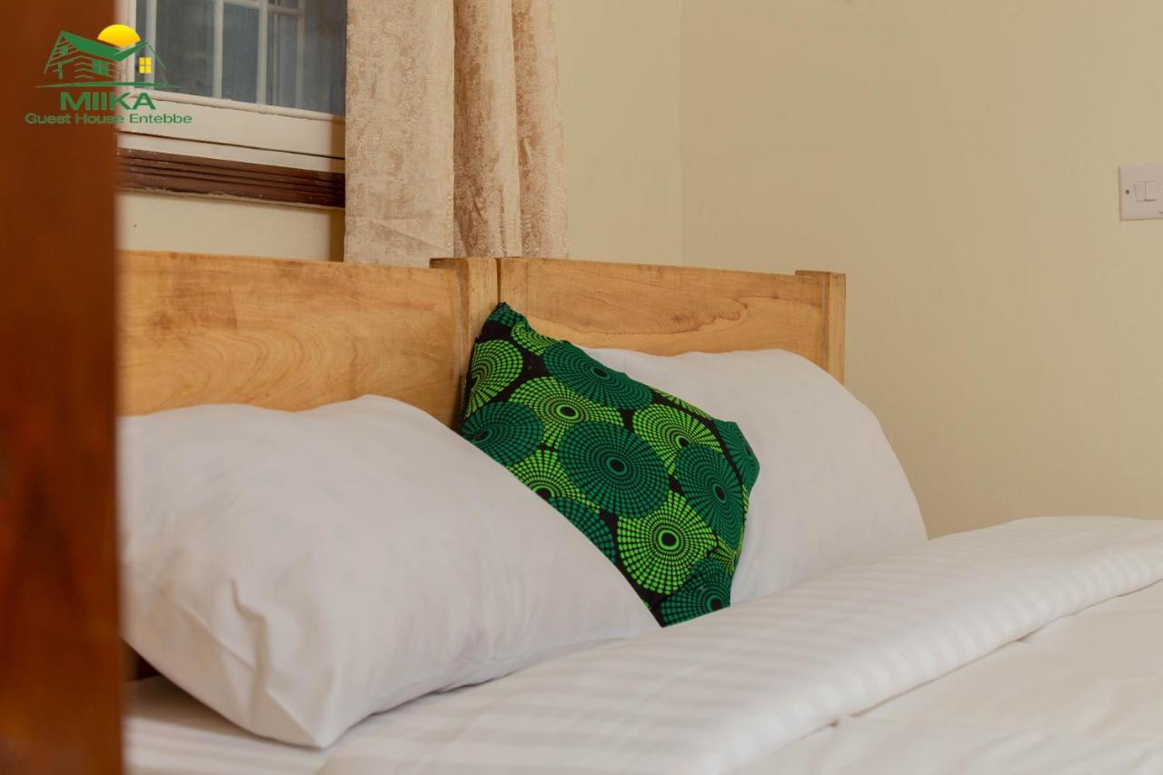 Miika Guest House Энтеббе Экстерьер фото