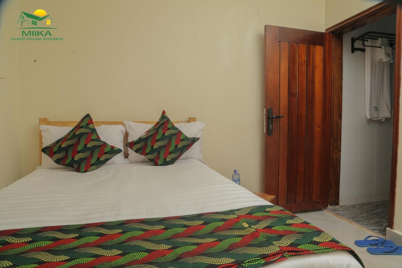 Miika Guest House Энтеббе Экстерьер фото