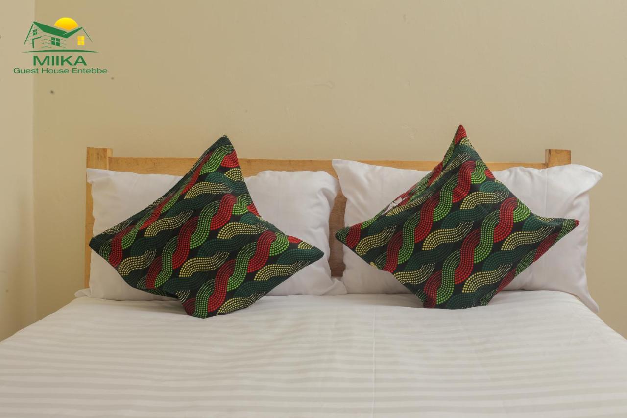 Miika Guest House Энтеббе Экстерьер фото